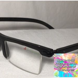 NWT Woodstock Dark Glasses